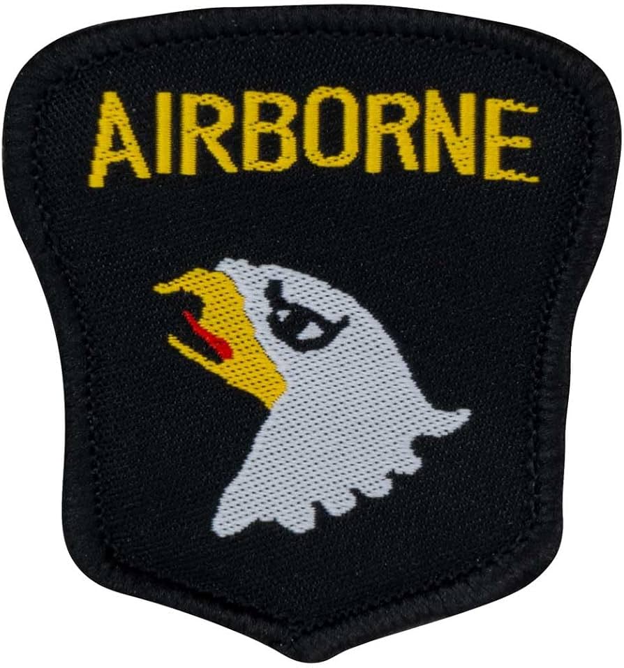 army uniform badges
